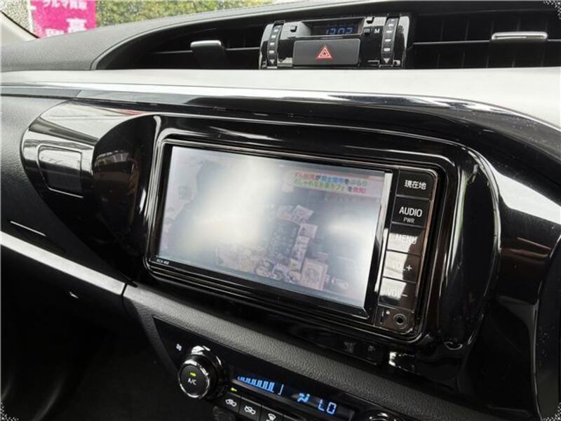 HILUX