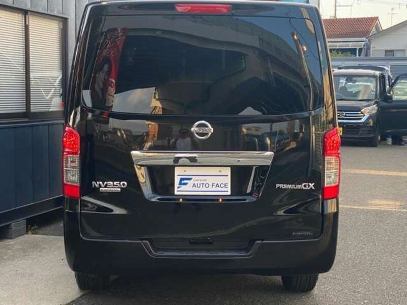NV350 CARAVAN