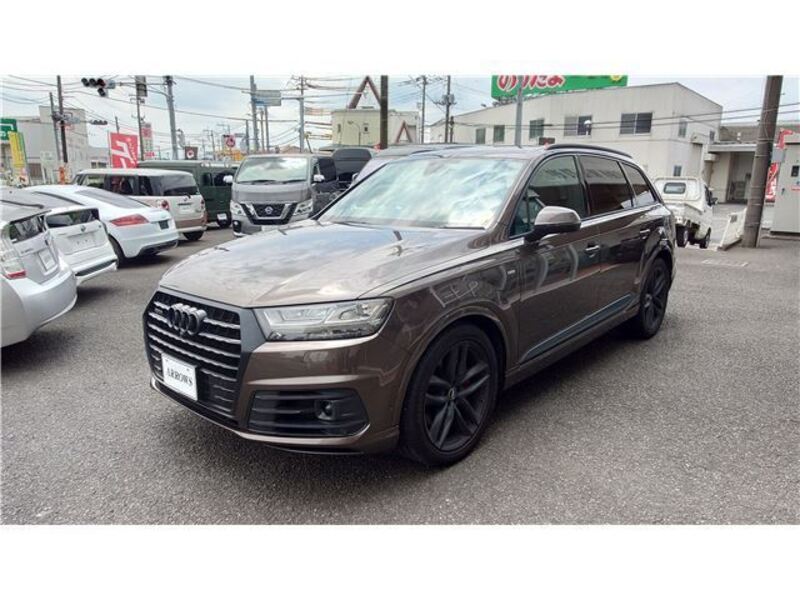 Q7