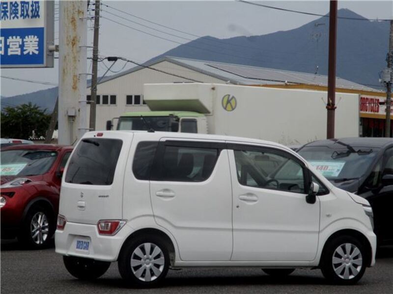 WAGON R