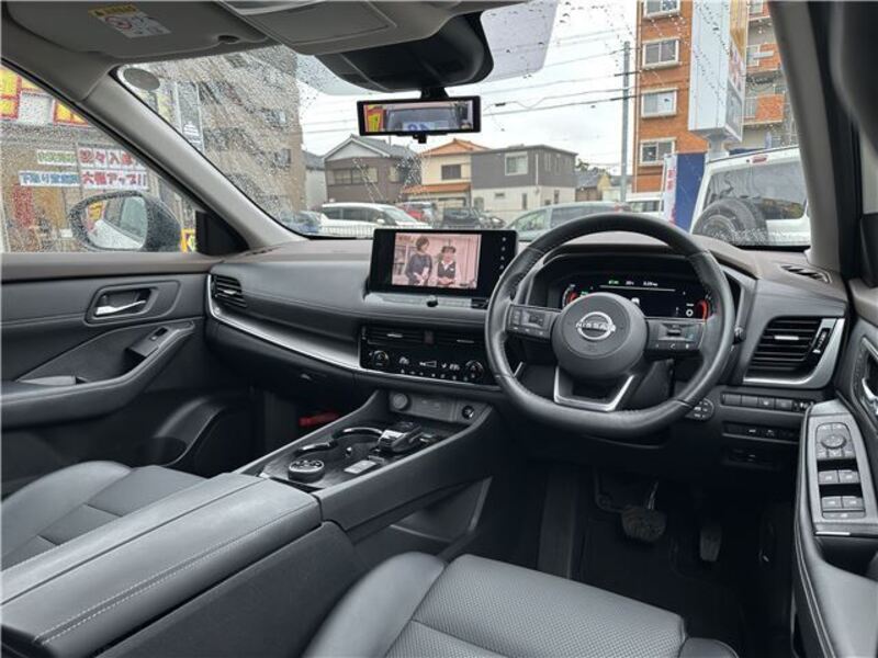 X-TRAIL