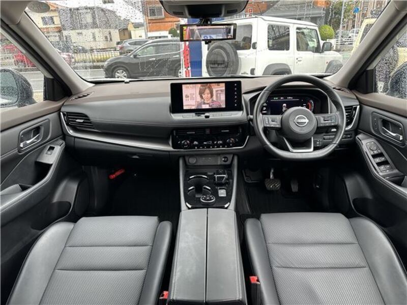 X-TRAIL