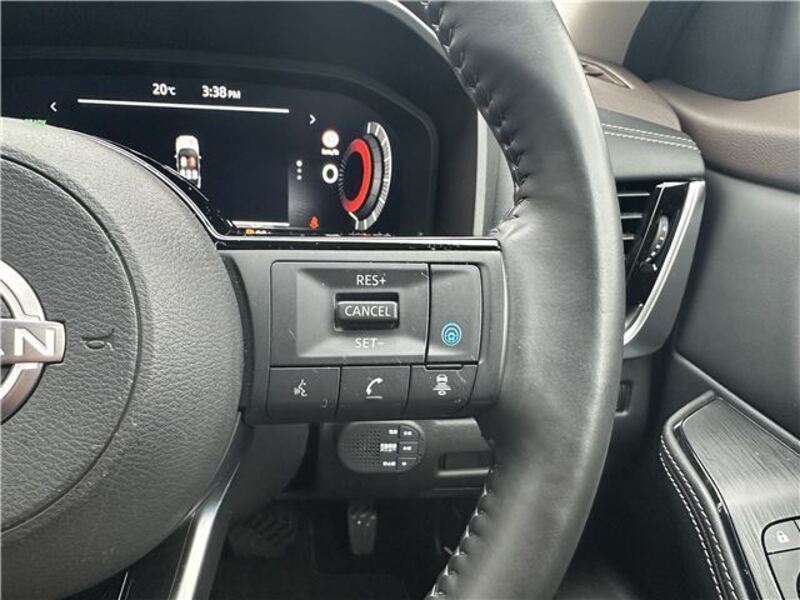 X-TRAIL