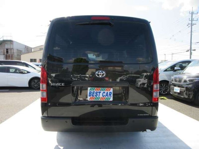 HIACE VAN