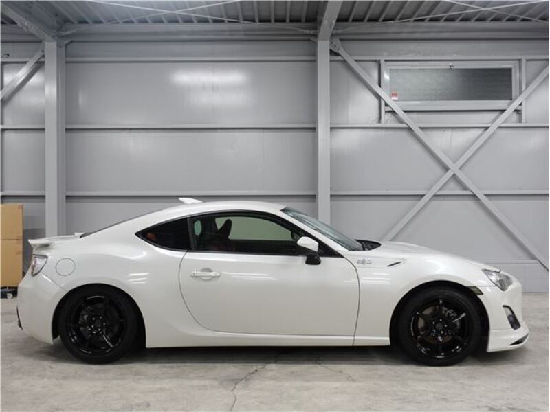 86