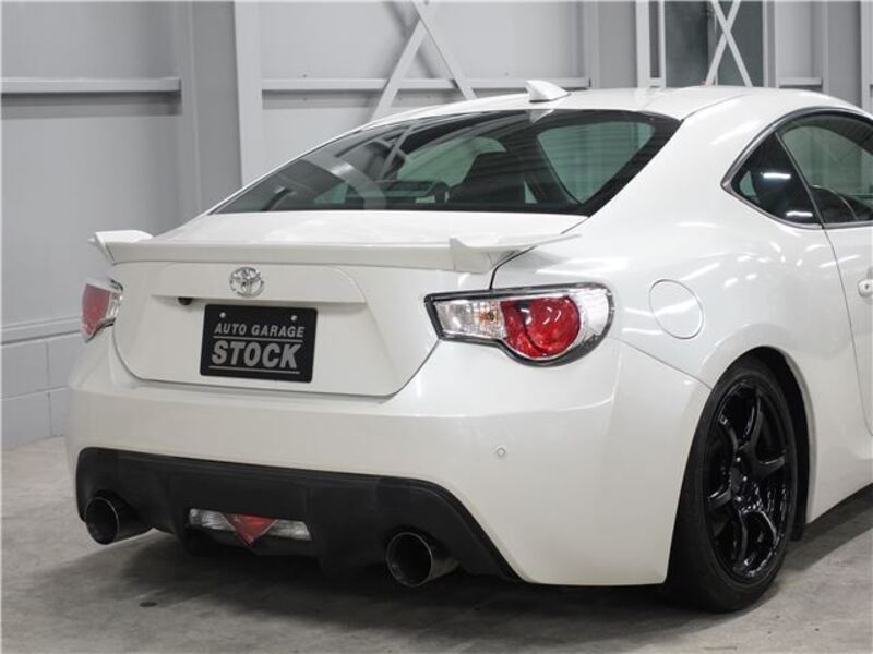 86