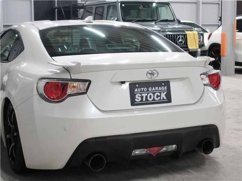 86