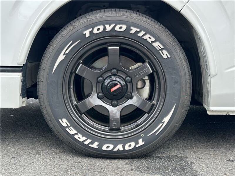 HIACE VAN