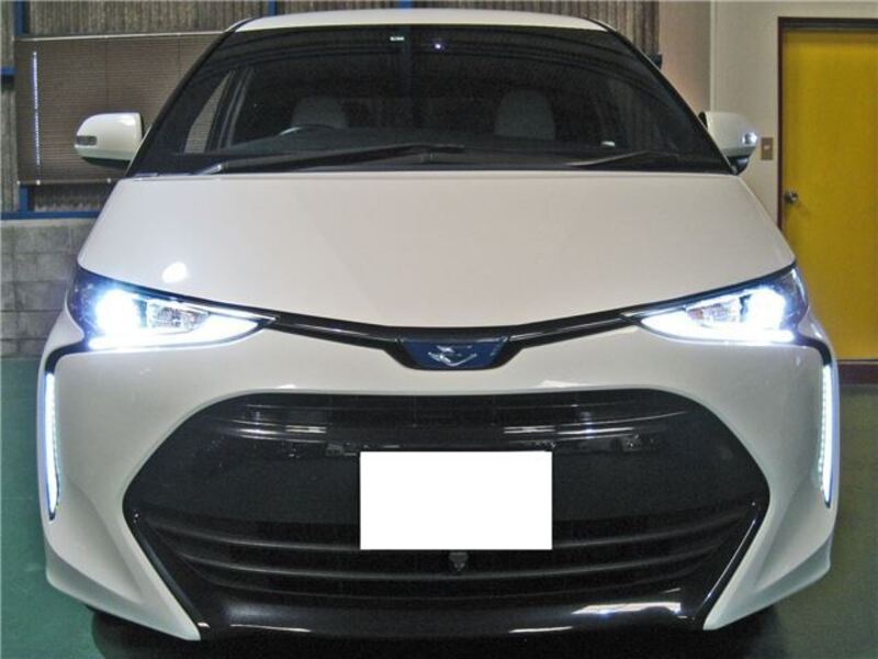 ESTIMA HYBRID