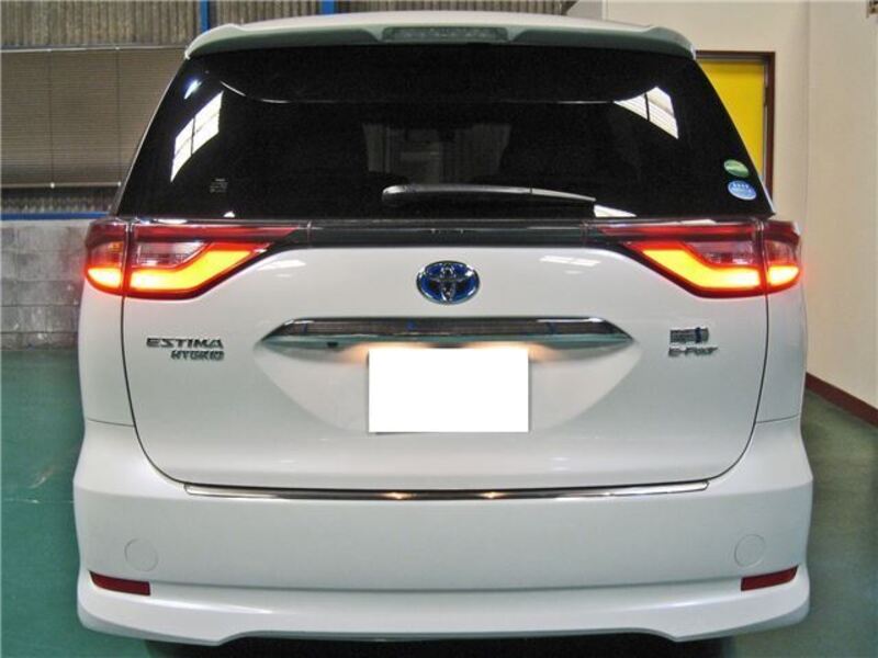 ESTIMA HYBRID