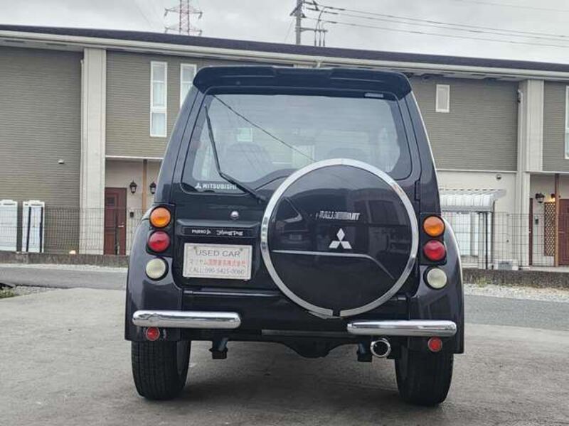 PAJERO JR