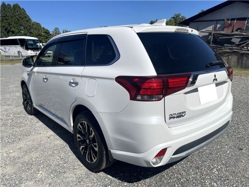OUTLANDER PHEV