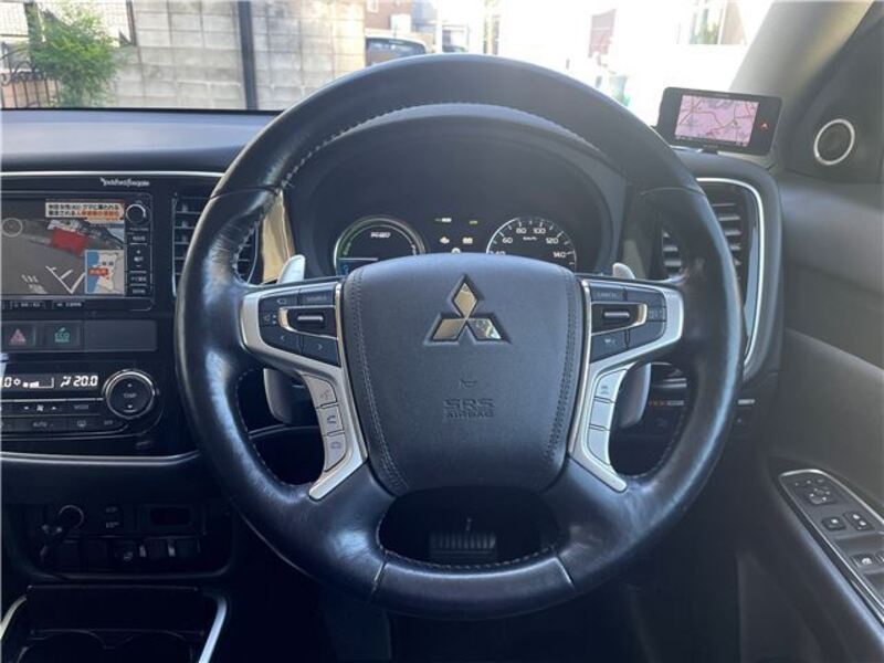 OUTLANDER PHEV