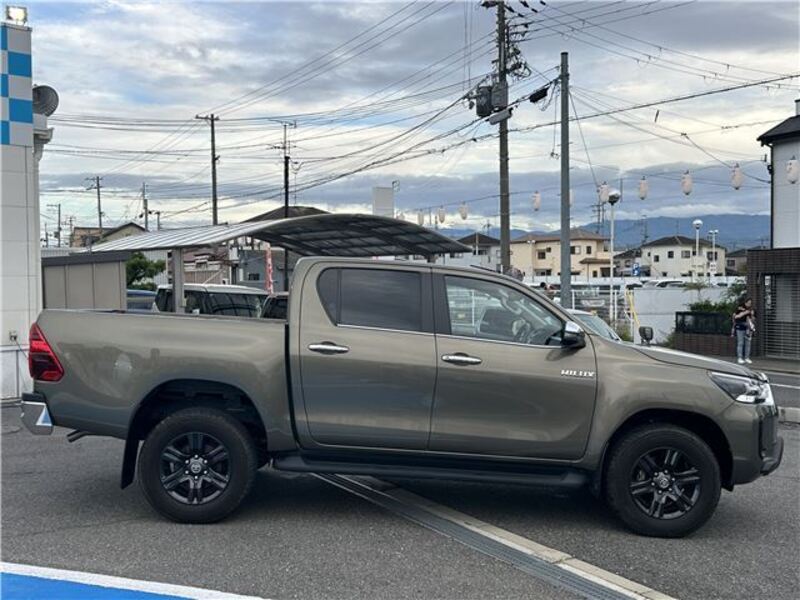 HILUX