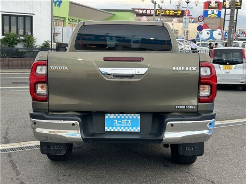 HILUX