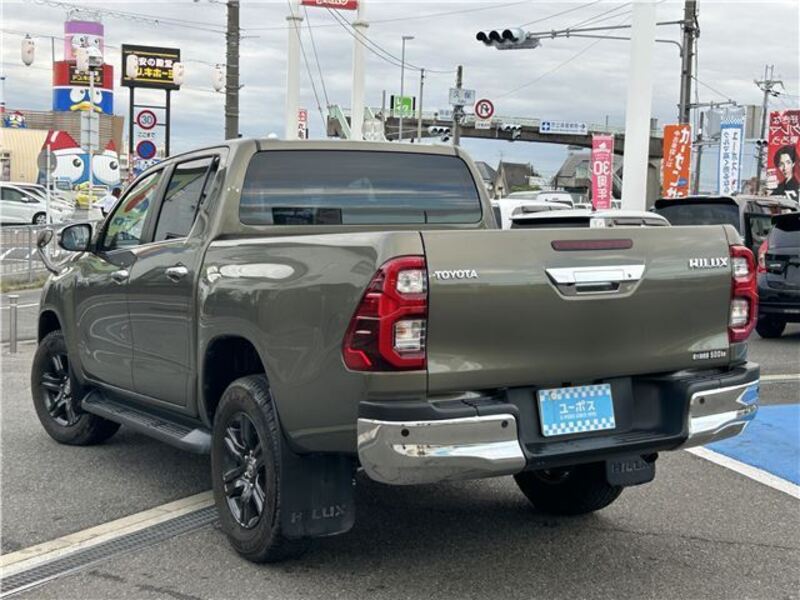HILUX
