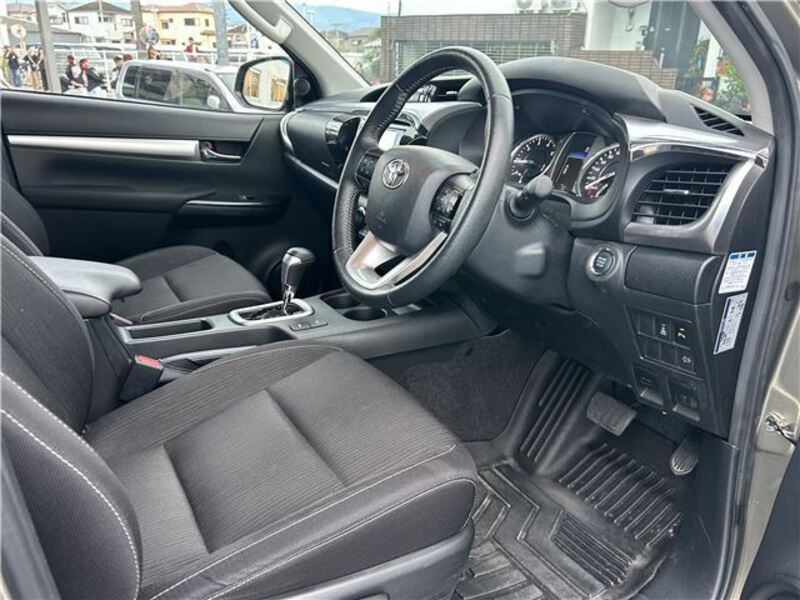 HILUX
