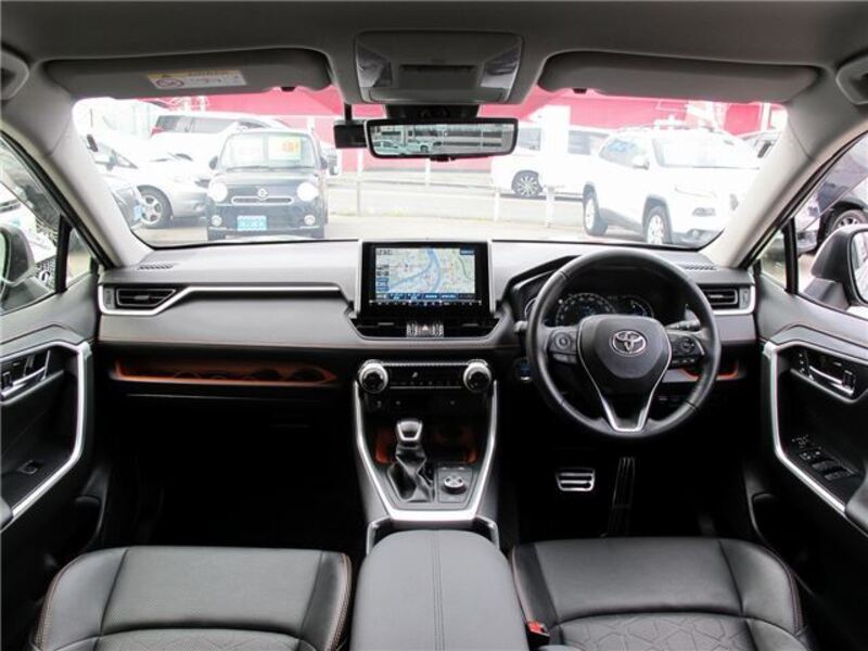 RAV4