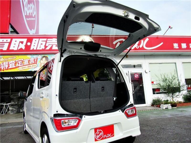 WAGON R