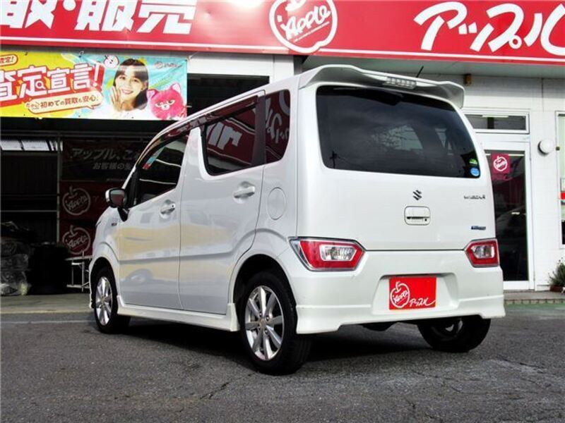 WAGON R