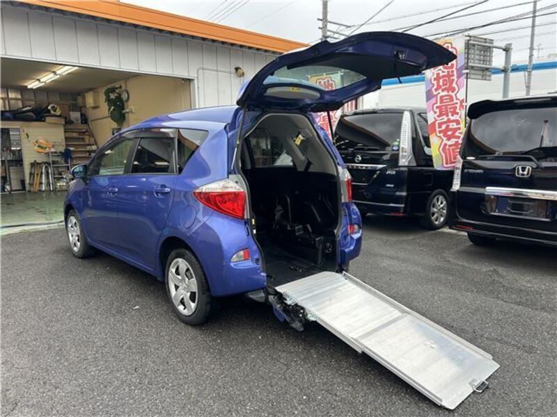 TOYOTA RACTIS
