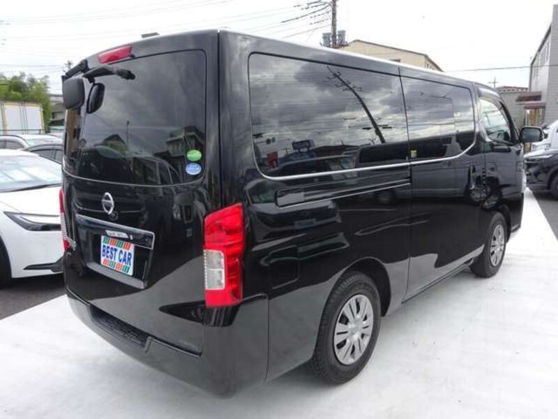 NV350 CARAVAN