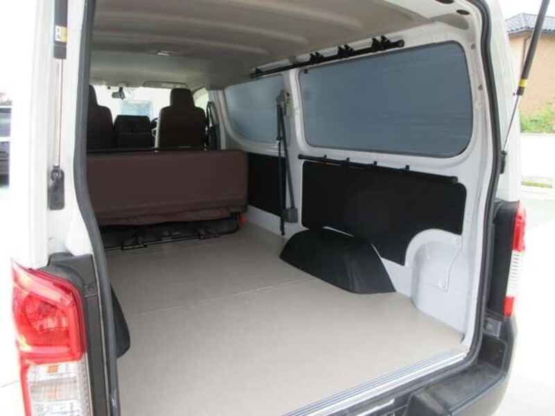 NV350 CARAVAN