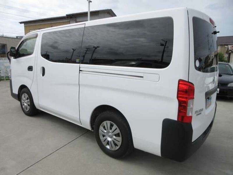 NV350 CARAVAN