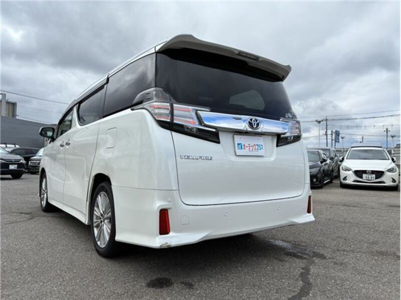 VELLFIRE