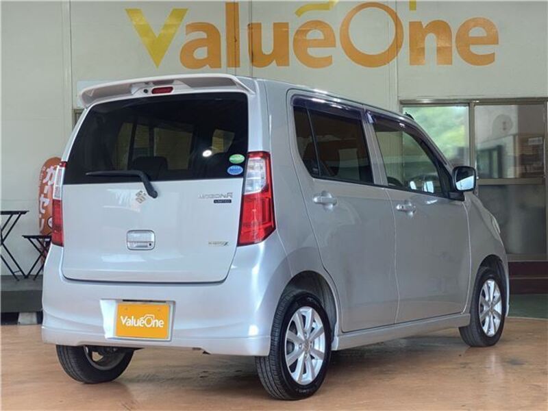WAGON R