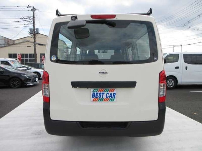 NV350 CARAVAN