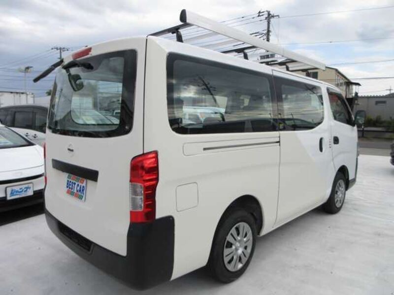 NV350 CARAVAN