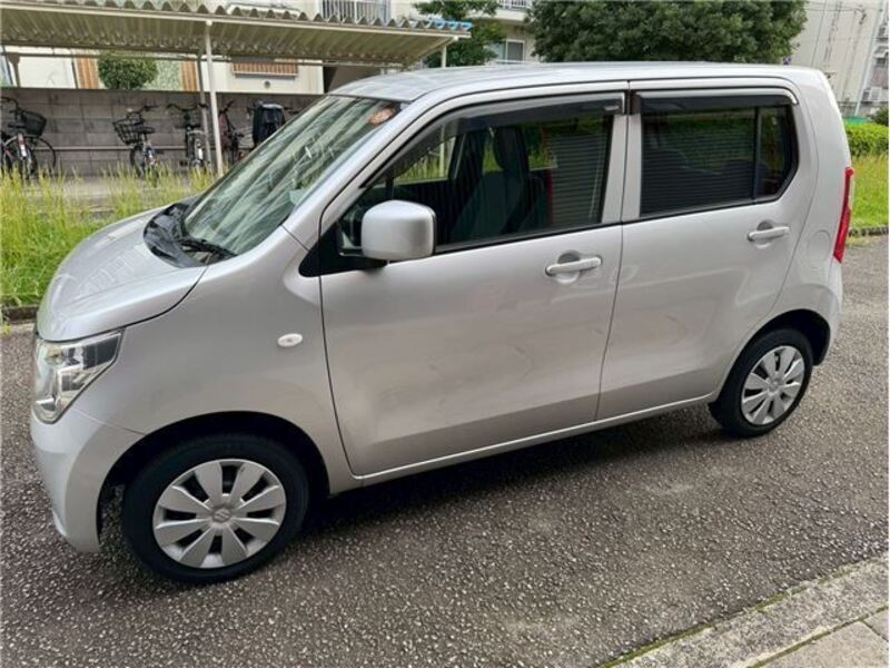 WAGON R