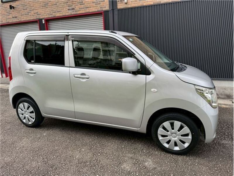 WAGON R