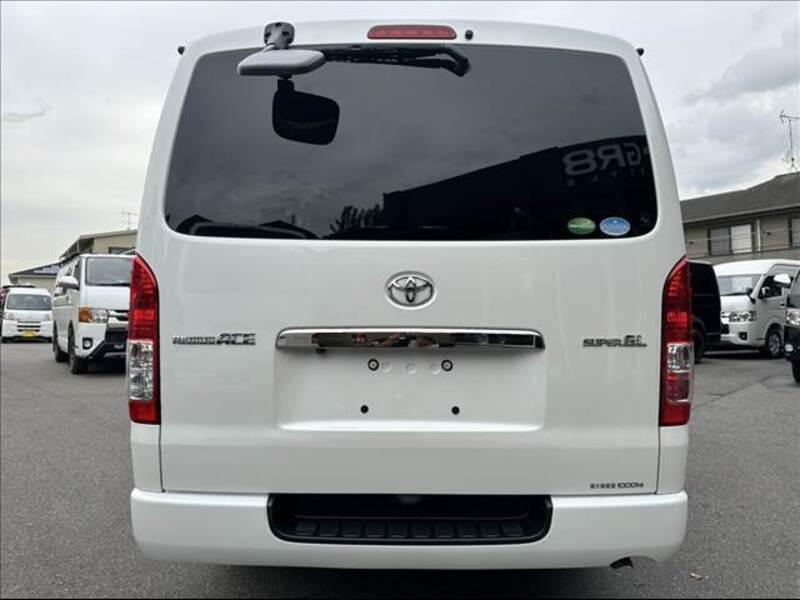 HIACE VAN