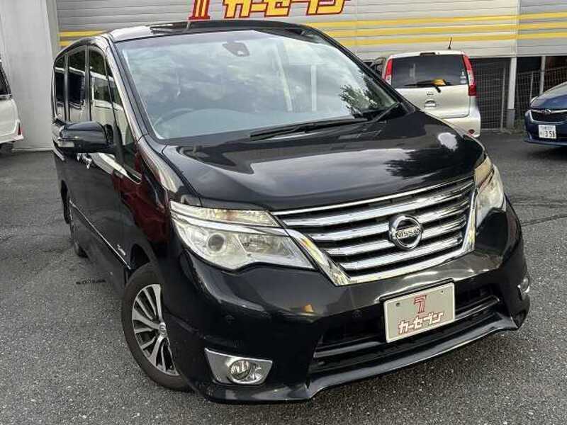 NISSAN SERENA