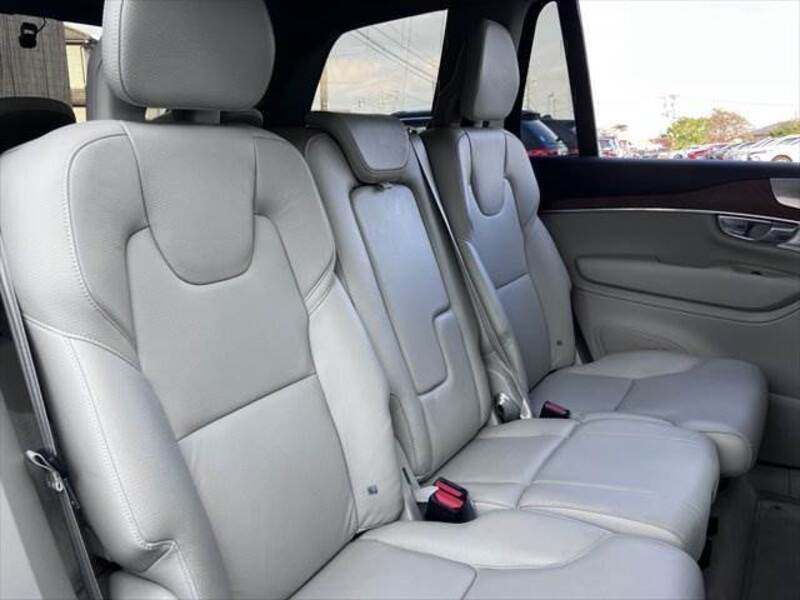 XC90