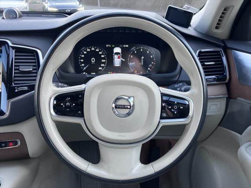 XC90