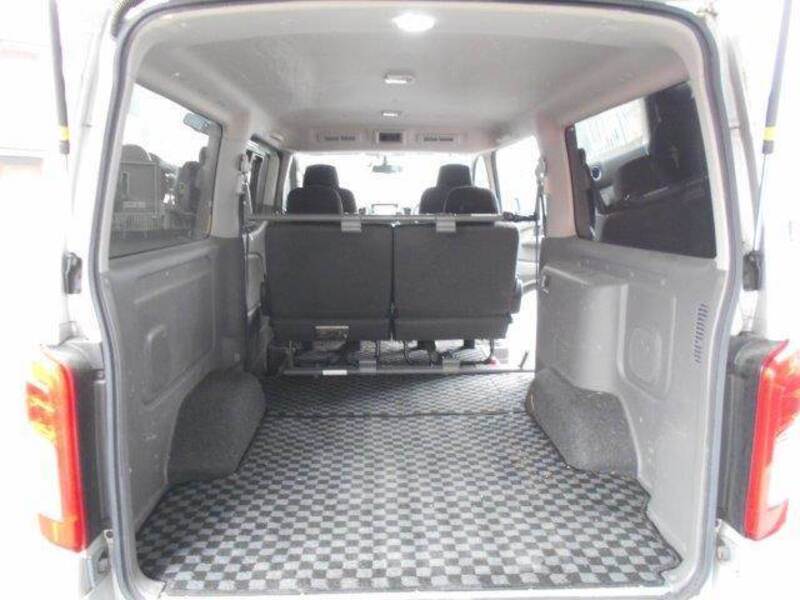 NV350 CARAVAN