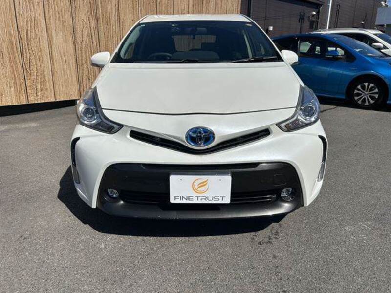 PRIUS ALPHA