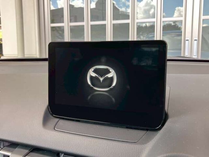 MAZDA2