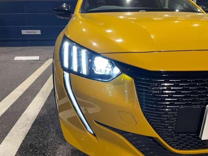 208