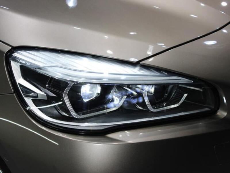 2 SERIES