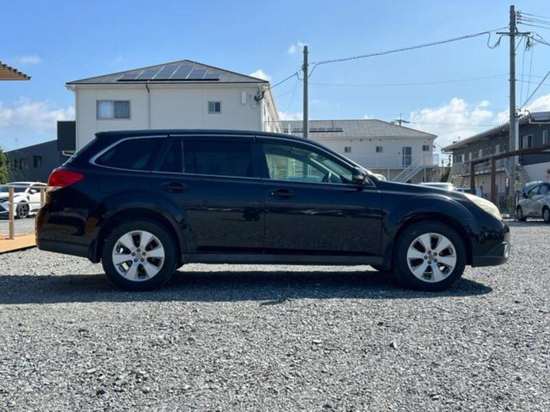 LEGACY OUTBACK