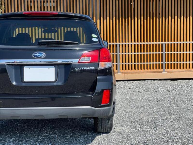 LEGACY OUTBACK
