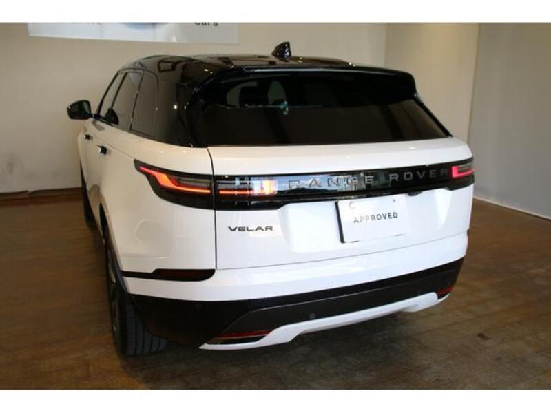 RANGE ROVER VELAR