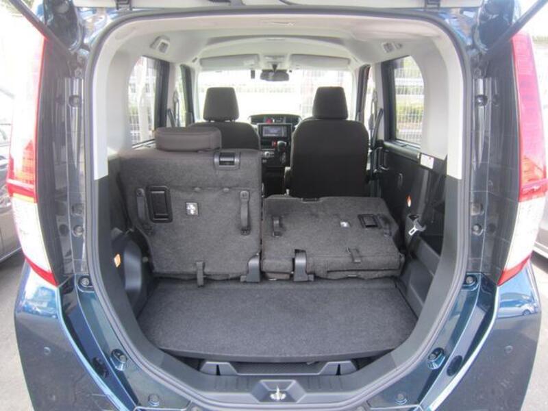 ROOMY