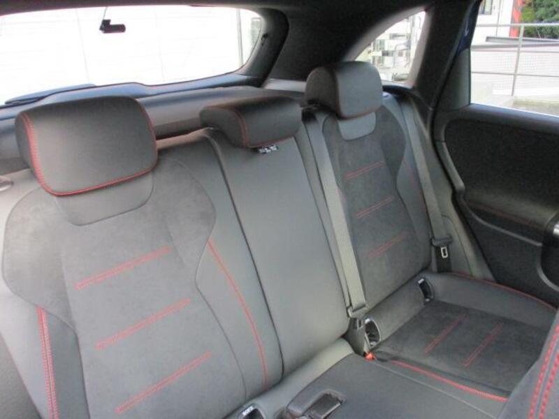 B-CLASS