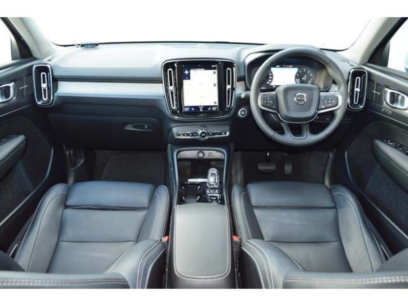 XC40