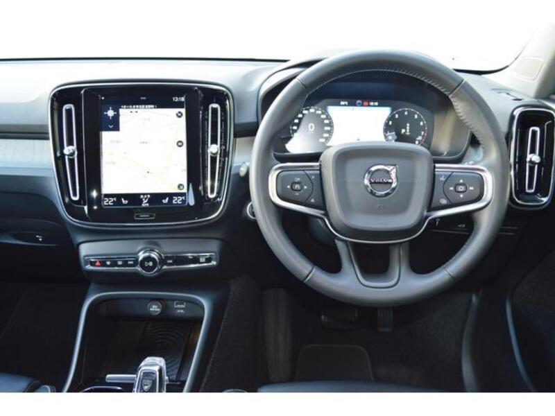 XC40